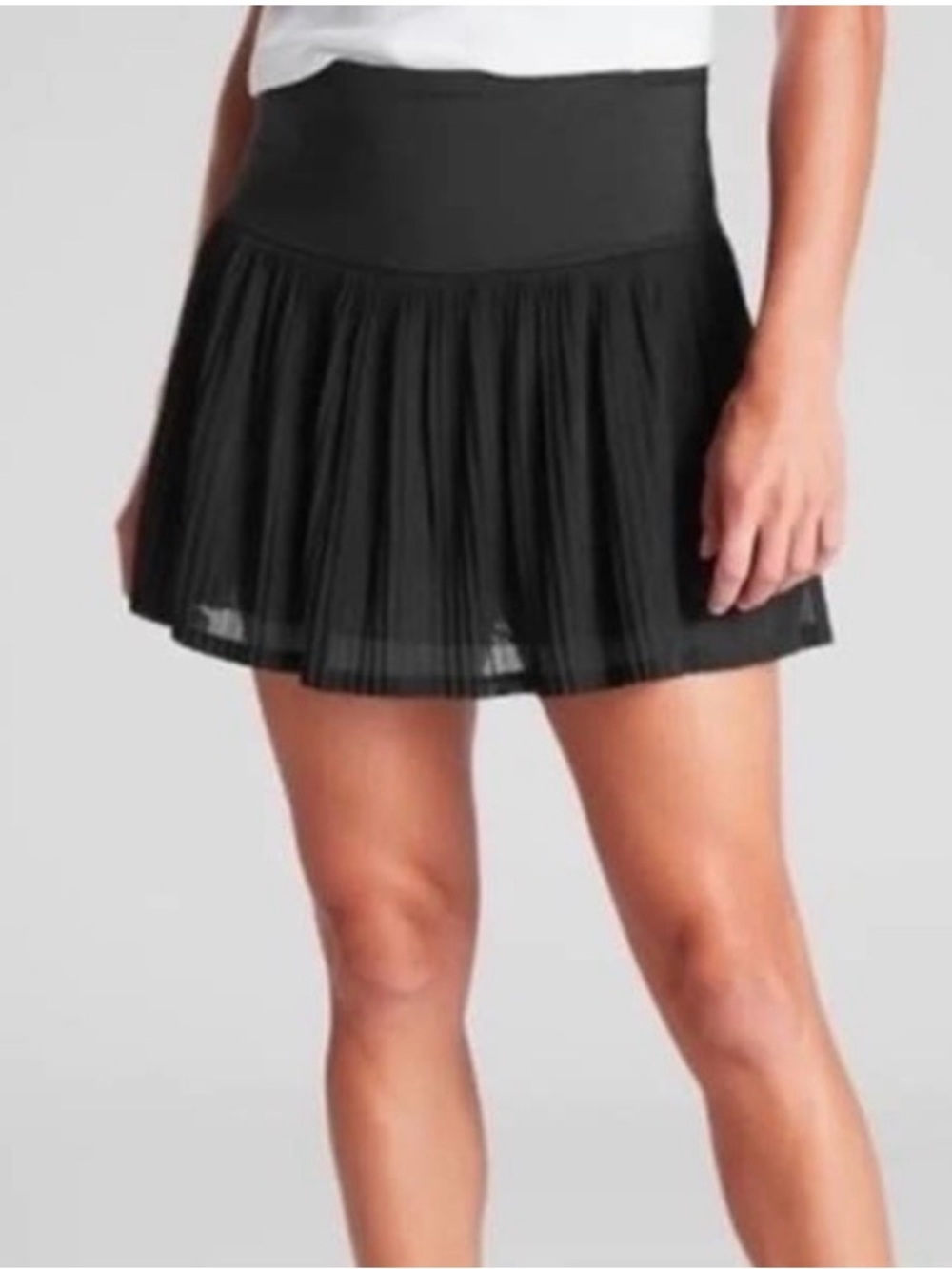 Athleta Black A-Game Mesh Skort 13.5” Size Medium great condition!